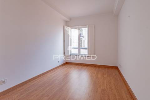 Apartamento t4 centro histórico de évora com lugar de garagem!