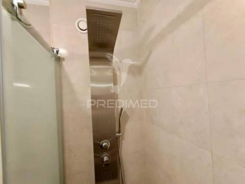 Apartamento t2 renovado sesimbra