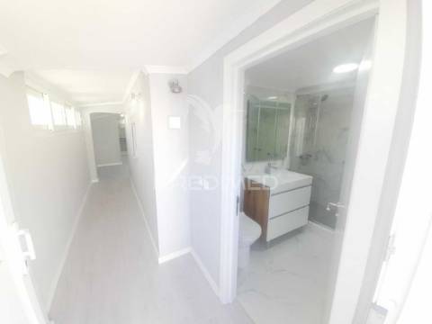 Moradia t1+2 recuperada,  benavente.