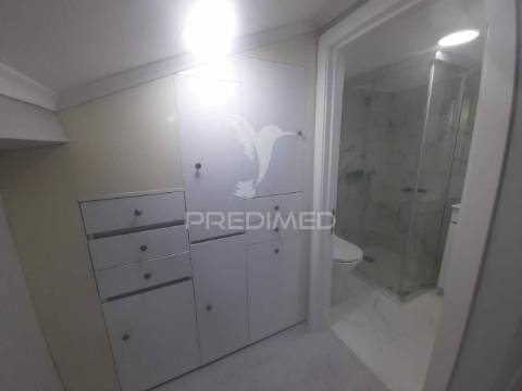 Moradia t1+2 recuperada,  benavente.