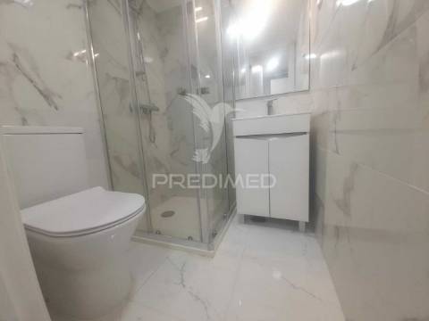 Moradia t1+2 recuperada,  benavente.