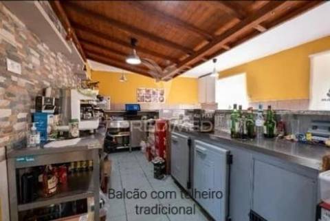 Restaurante em arcozelo com 250 m²