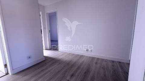 Apartamento t3 renovado aranguês