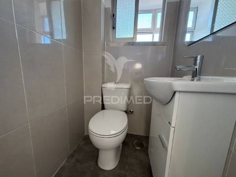 Apartamento t3 renovado aranguês