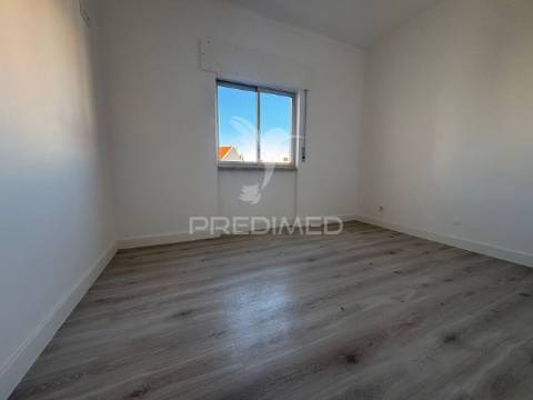 Apartamento t3 renovado aranguês