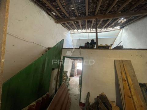 Moradia t2+1 em são miguel