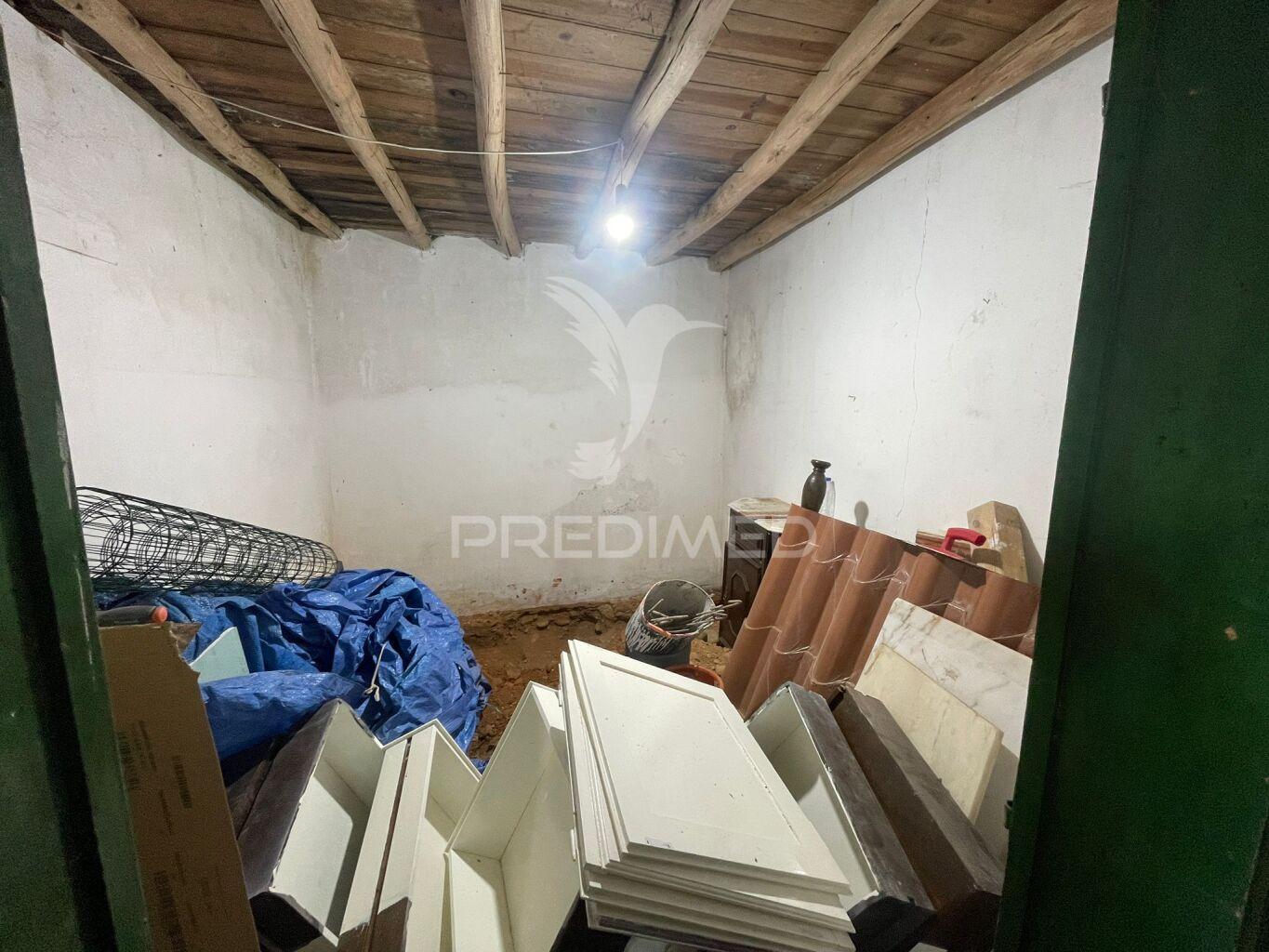 Moradia t2+1 em são miguel