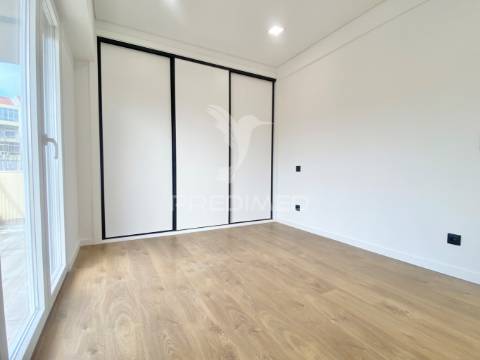 Apartamento t3 - remodelado - são joão da talha