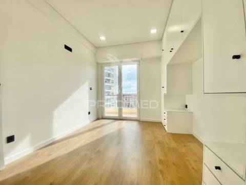 Apartamento t3 - remodelado - são joão da talha