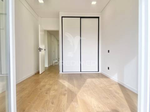 Apartamento t3 - remodelado - são joão da talha