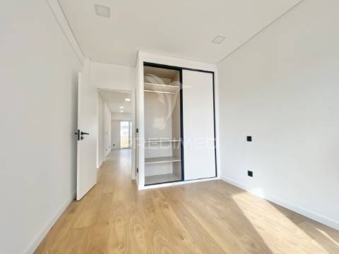 Apartamento t3 - remodelado - são joão da talha