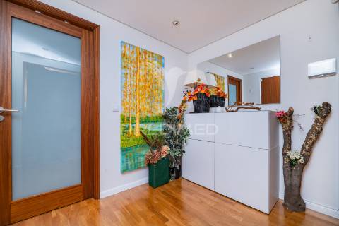 Apartamento t3 com terraço – braga