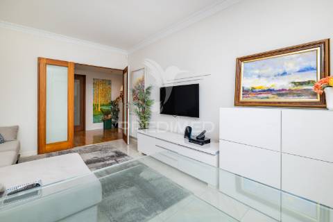 Apartamento t3 com terraço – braga