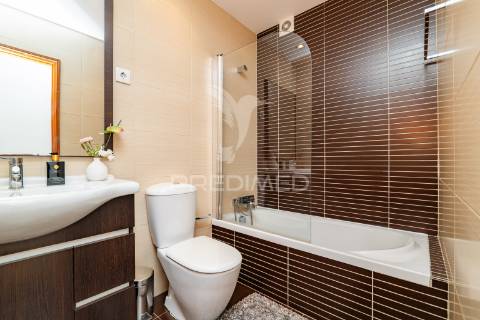 Apartamento t3 com terraço – braga