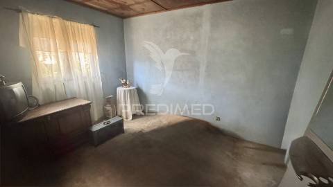 Moradia para restauro