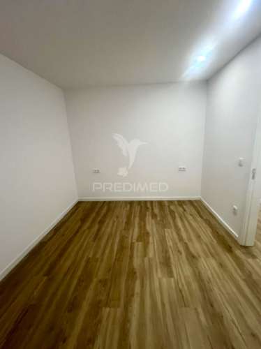 Vende-se moradia térrea v3 renovado em estarreja