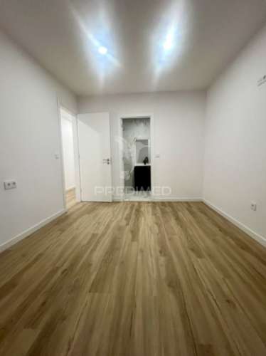 Vende-se moradia térrea v3 renovado em estarreja