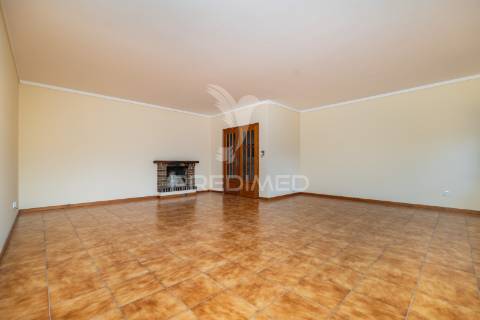 Apartamento t3 em nogueira