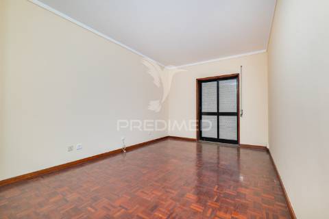 Apartamento t3 em nogueira