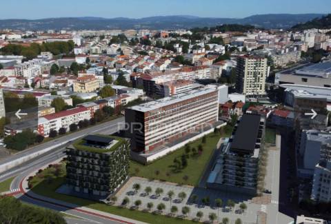 To novo, condomínio fechado