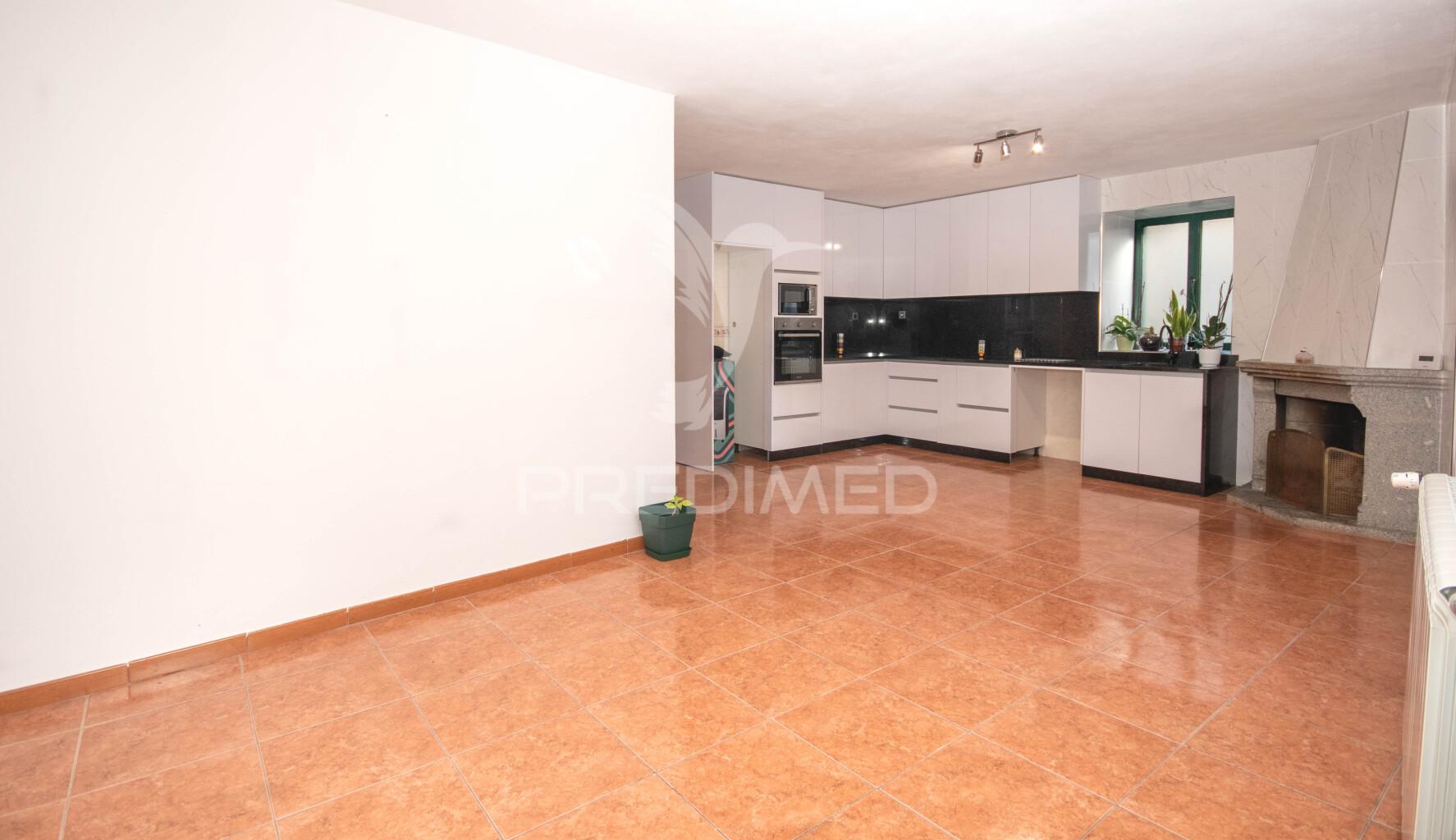 Moradia em  freixo de numão, vila nova de foz coa