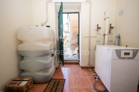 Moradia em  freixo de numão, vila nova de foz coa