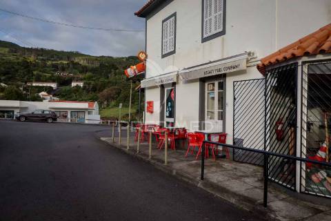 Trespasse – posto de combustível com múltiplas fontes de rendimento nas lajes do pico