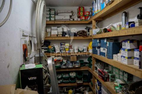 Trespasse – posto de combustível com múltiplas fontes de rendimento nas lajes do pico