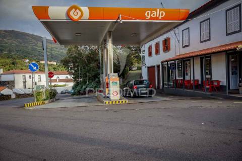 Trespasse – posto de combustível com múltiplas fontes de rendimento nas lajes do pico