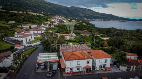 Trespasse – posto de combustível com múltiplas fontes de rendimento nas lajes do pico