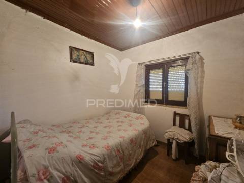 Oportunidade única – moradia no campo com terreno, poço e ruína independe