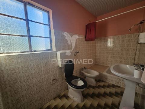 Oportunidade única – moradia no campo com terreno, poço e ruína independe