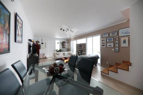 Moradia t3 com piscina, em évora