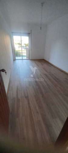 Vende se t2 setúbal / bonfim 280000€