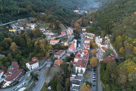 Apartamento t2 como novo no centro da vila do gerês, braga portugal