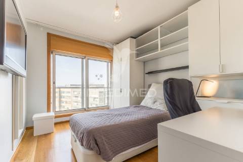Apartamento t4 - centro da maia, junto ao metro
