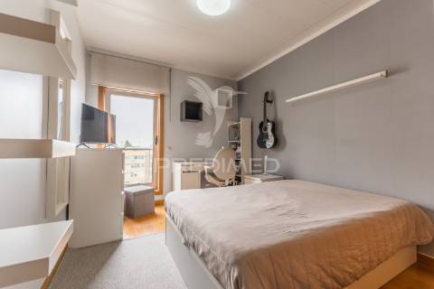 Apartamento t4 - centro da maia, junto ao metro