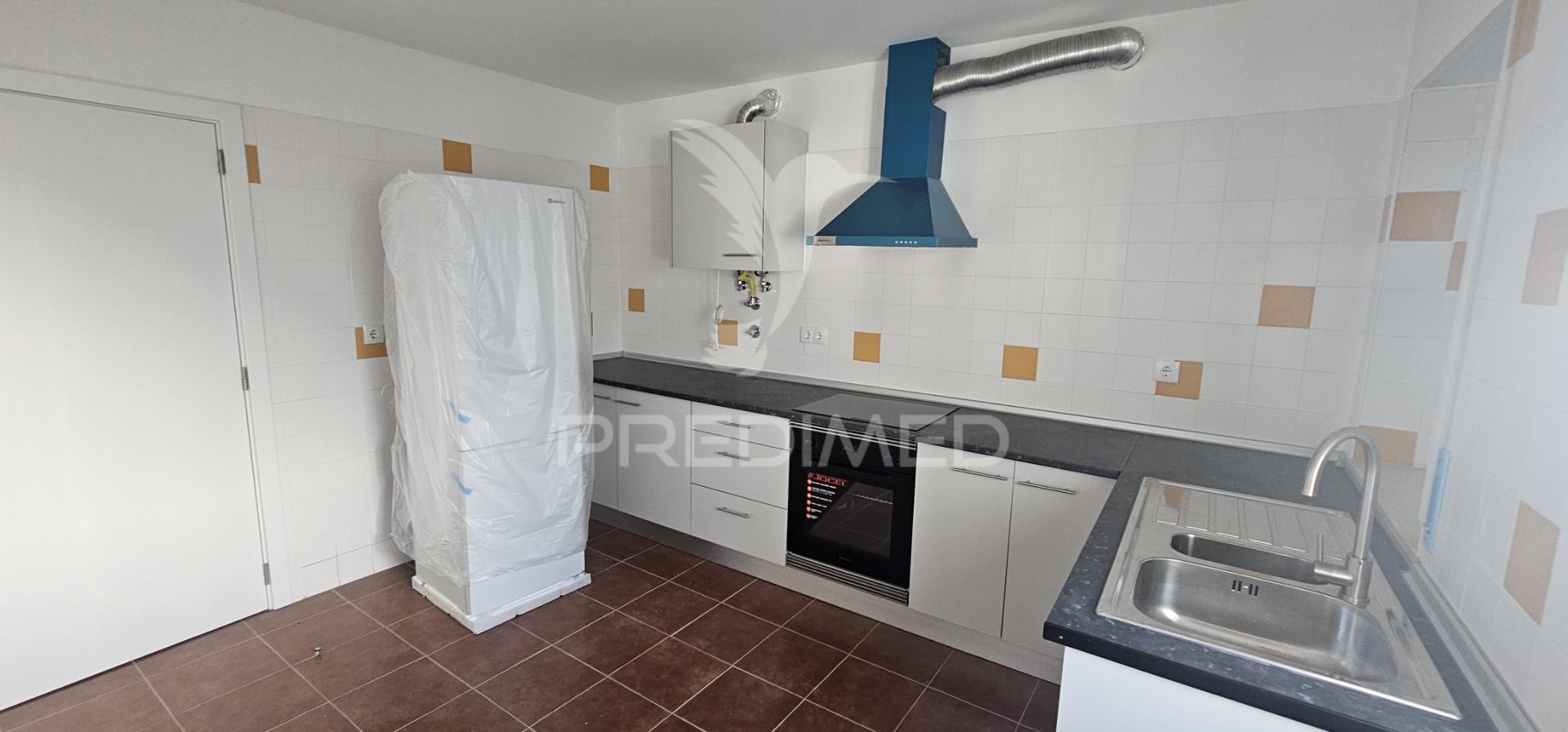 Apartamento t3 arrendamento - vistas do sul