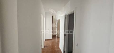 Apartamento t3 arrendamento - vistas do sul