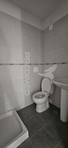 Apartamento t3 arrendamento - vistas do sul