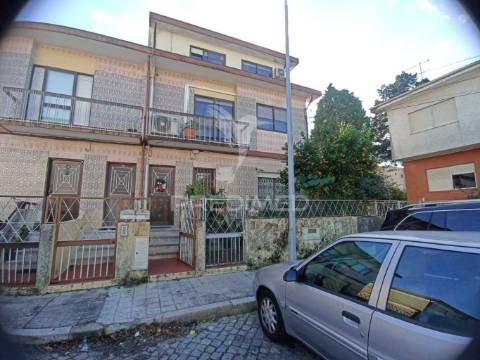 Moradia t5 em rio tinto - gondomar