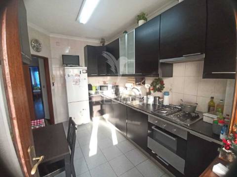 Moradia t5 em rio tinto - gondomar