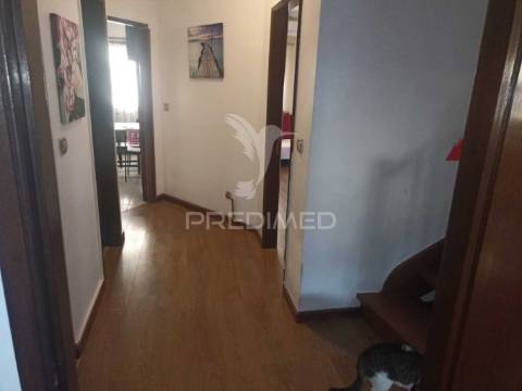 Moradia t5 em rio tinto - gondomar