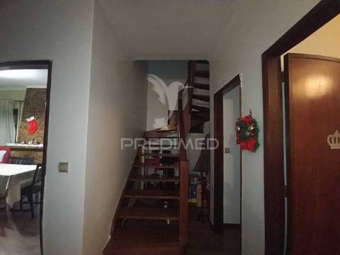 Moradia t5 em rio tinto - gondomar