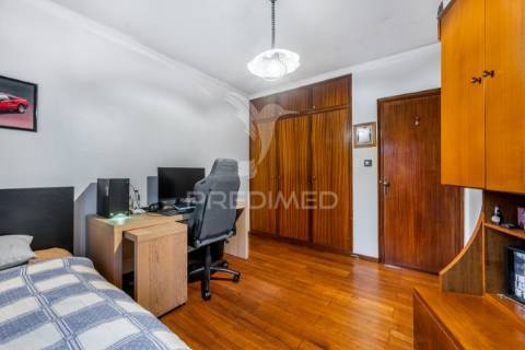 Moradia t5 em rio tinto - gondomar