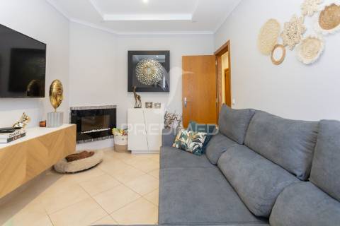 Apartamento t2 || lavradio