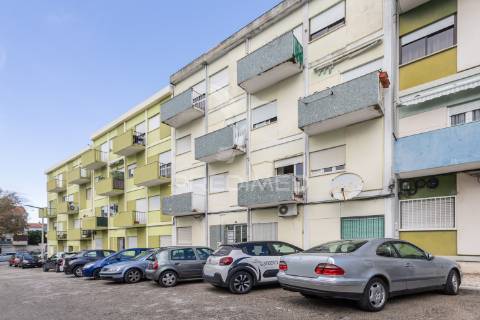 Apartamento t2 || lavradio