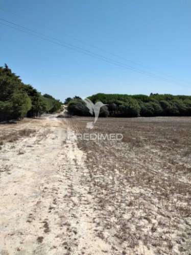 Quintinha com 7200 m2,porto côvo.