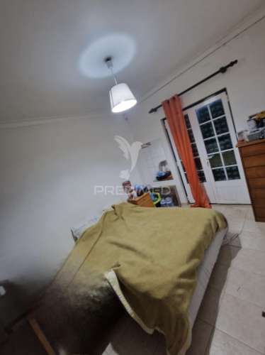 Moradia geminada t4 em chão das maias – serra, tomar