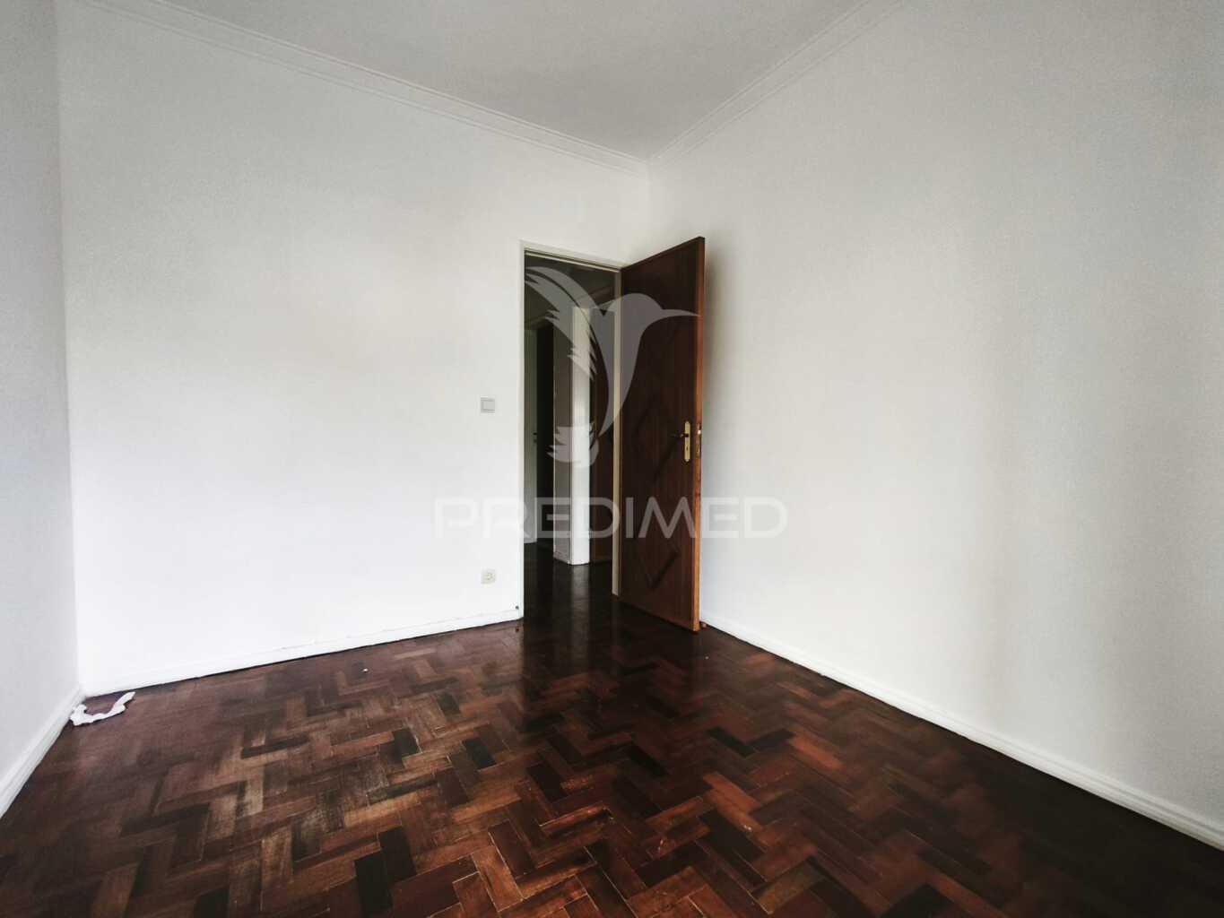 Apartamento t2 | excelente localização e versatilidade | agualva - cacém